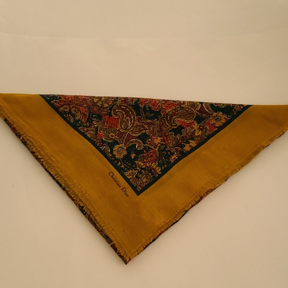 Christian Dior E'Charpes Vintage 100% Wool Scarf - Picture 13 of 16